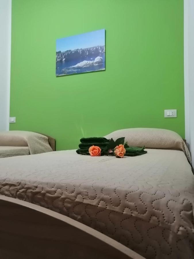 La Trinacria Bed and Breakfast Terrasini Exteriör bild